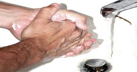 Home Remedies and Natural Recipes for Scabies Treatment